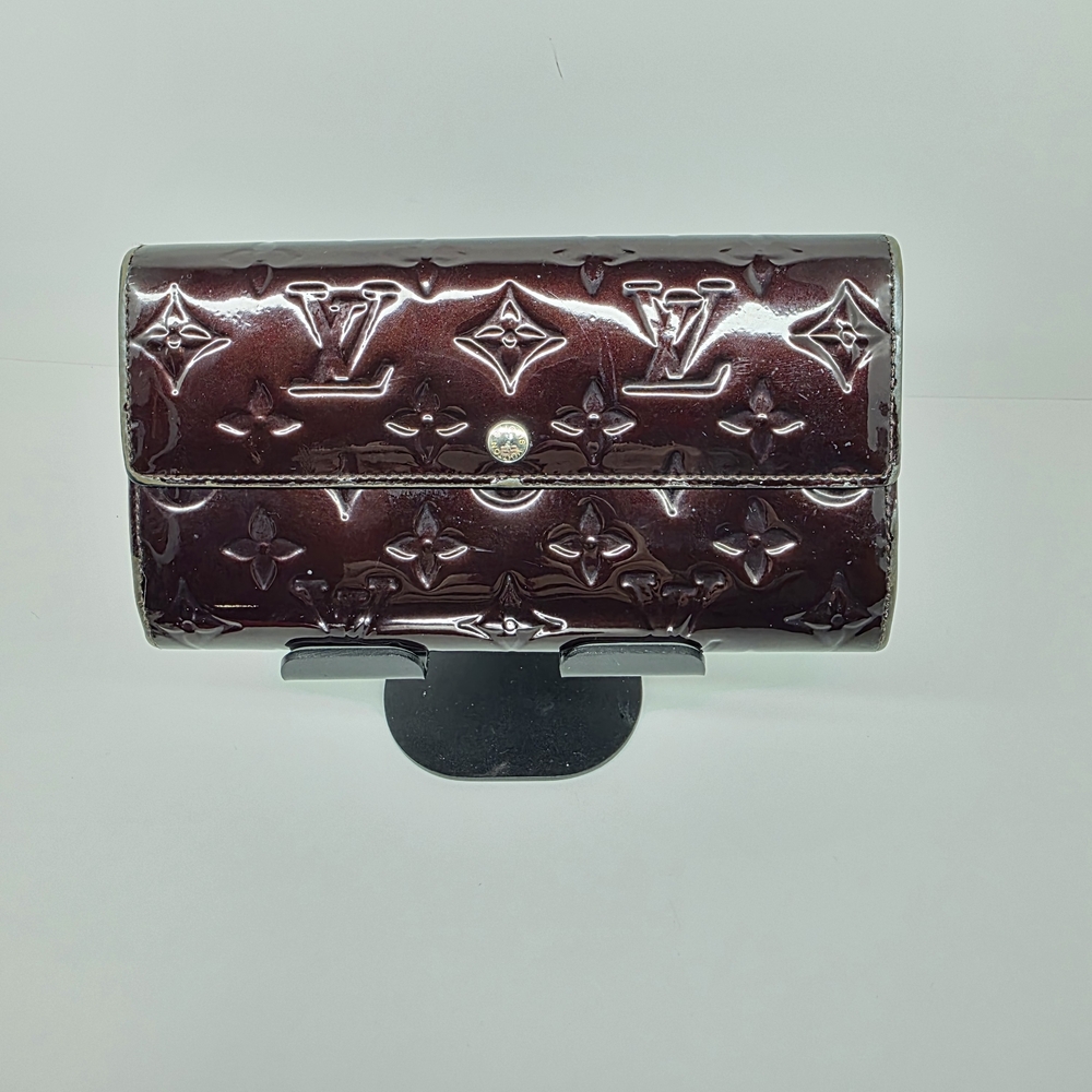 Louis Vuitton Shiny Brown Monogram Accessory